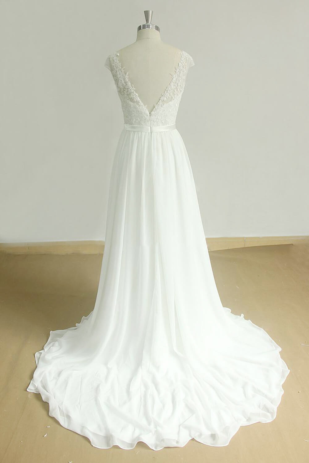 Chic Cap Sleeve Lace Chiffon A-line Long Wedding Dress