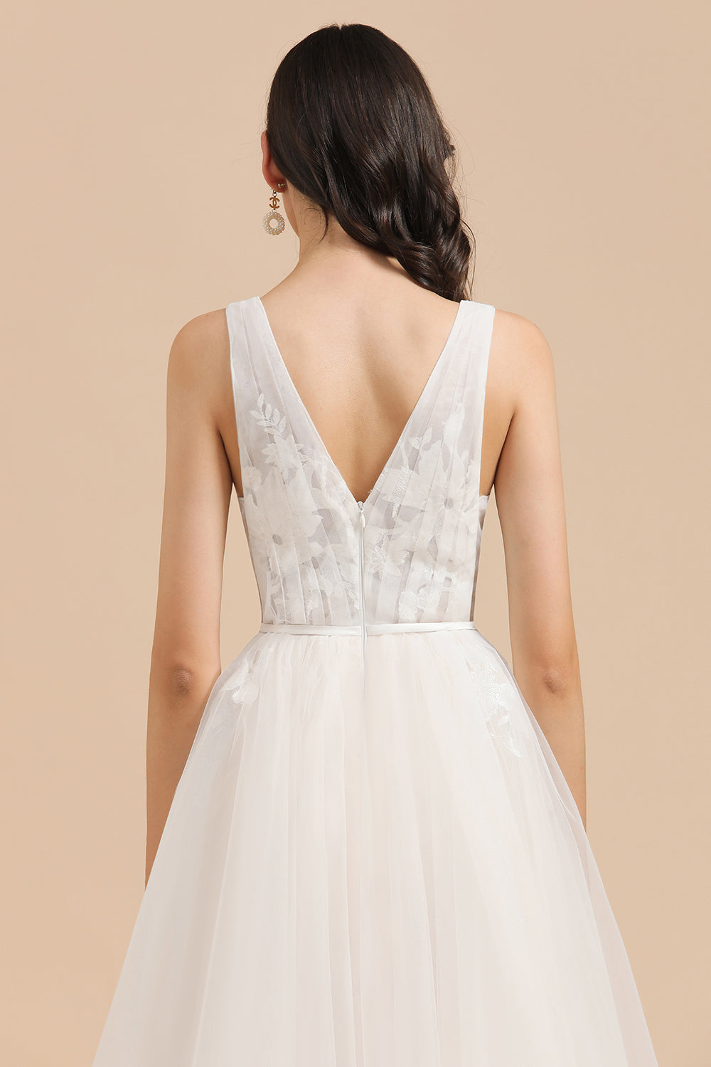 Long V-neck Lace Tulle A-line Wedding Dress