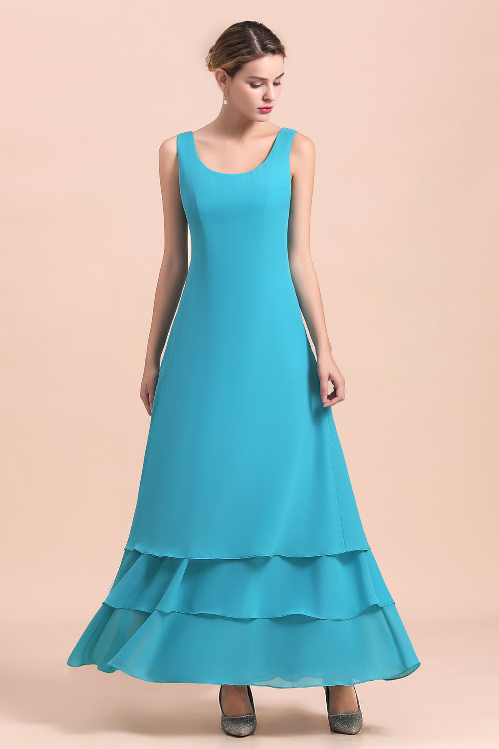 Gorgeous Floral Appliques Long Sleeves Mother of Bride Dress With Wraps