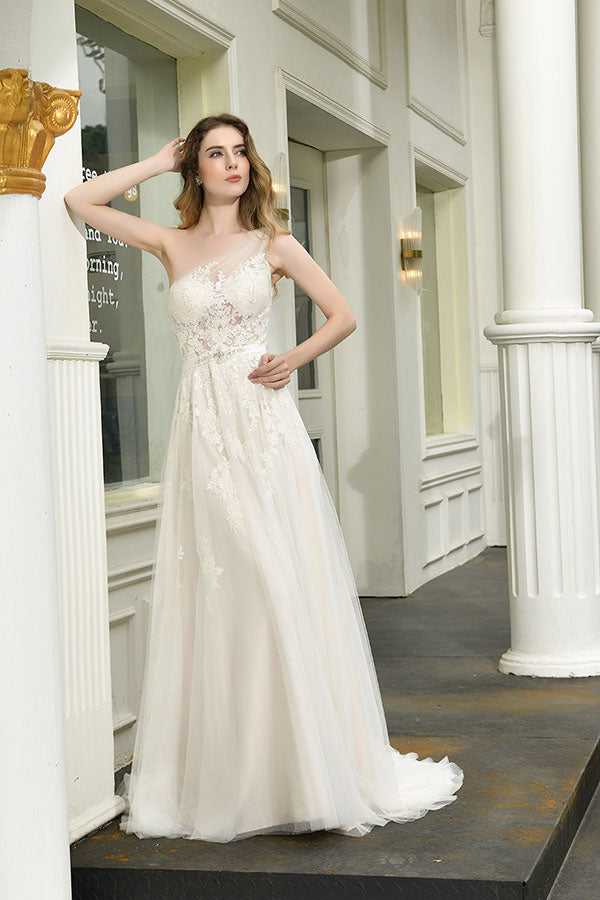 Chic Long One Shoulder Tulle Lace A-Line Wedding Dress