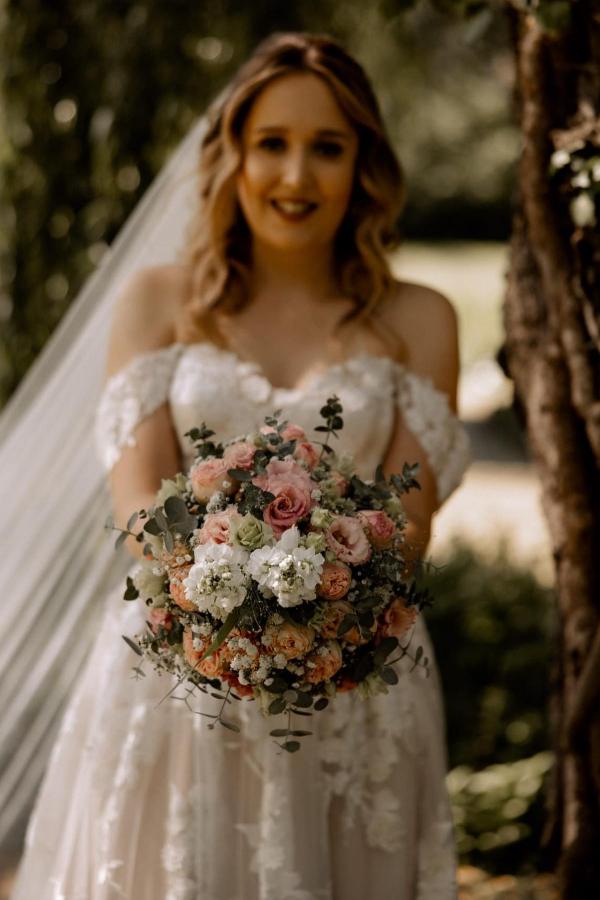 Plus Size Long Off The Shoulder Sweetheart A-Line Tulle Wedding Dress with Appliques Lace