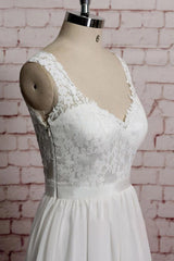 Awesome Long V-neck Lace Chiffon A-line Wedding Dress