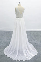 Elegant Long V-neck A-line Lace Chiffon Backless Wedding Dress