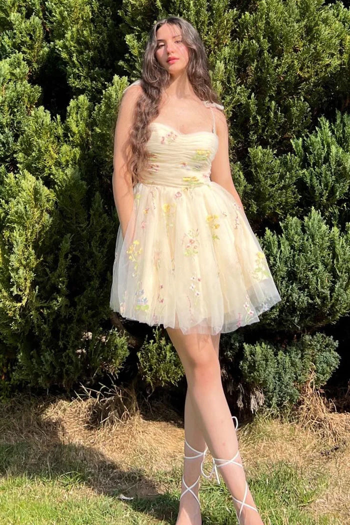 Short A-line Sweetheart Ruffle Chiffon Sleeveless Homecoming Dresses
