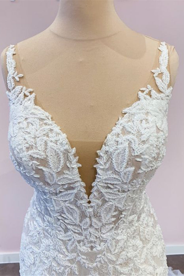 Stunning Long Spaghetti Straps Tulle Sweetheart Appliques Lace A-Line Wedding Dress