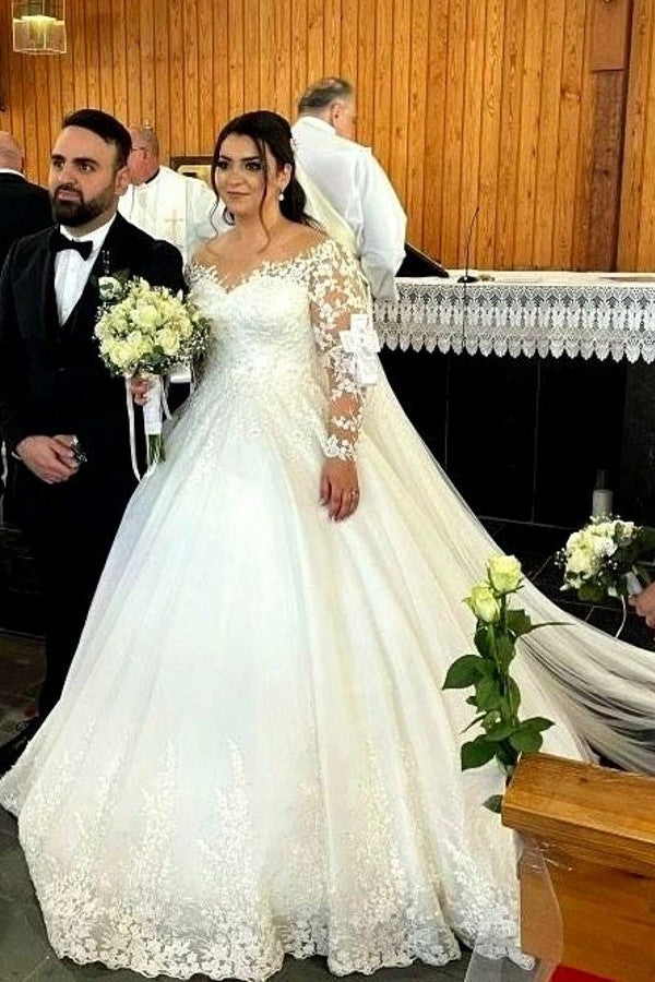 Elegant Ball Gown Off the Shoulder Long Sleeves Lace Wedding Dress