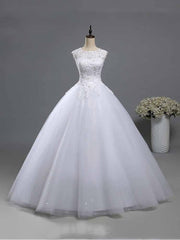 Elegant Long A-line Beads Lace-Up Ruffles Tulle Wedding Dresses