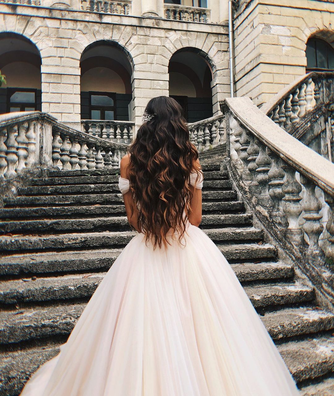 Beautiful Long Tulle Off the Shoulder A-line Wedding Dress with Chapel Train