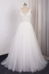 Long V-neck Appliques Lace Tulle A-line Wedding Dress
