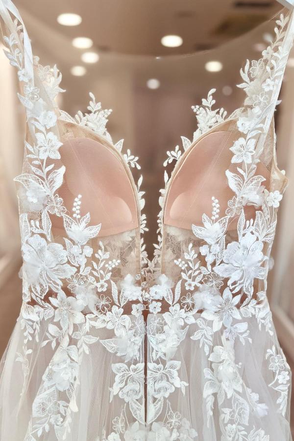 Sexy A-Line Deep V-Neck Lace Tulle Long Front Split Wedding Dress with Appliques