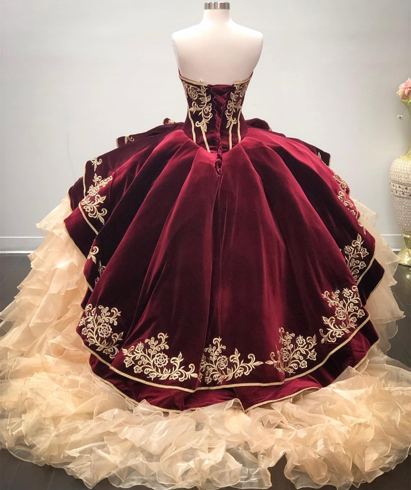 Best Long Sweetheart Organza Velvet Ball Gown Quinceanera Dress