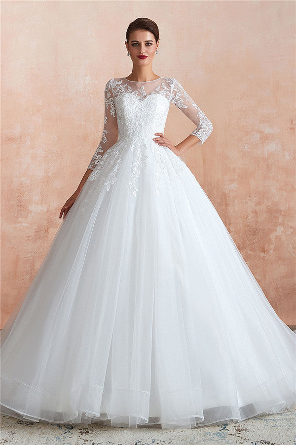 Elegant Long Ball Gown Appliques Lace Tulle Wedding Dress with Sleeves