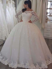 Elegant Long Ball Gown Bateau Lace Tulle Wedding Dresses with Sleeves