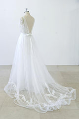 Long White V-neck Ruffle Applqiues Tulle A-line Wedding Dress