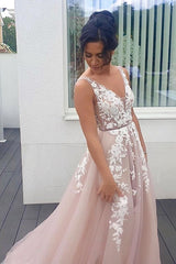 Long A-line V-neck Spaghetti Straps Backless Appliques Lace Tulle Prom Dress