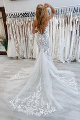 Gorgeous Long Mermaid Off the Shoulder Tulle Lace Wedding Dresses