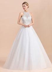 Long A-line Halter Tulle Lace Appliques Sleeveless Wedding Dresses