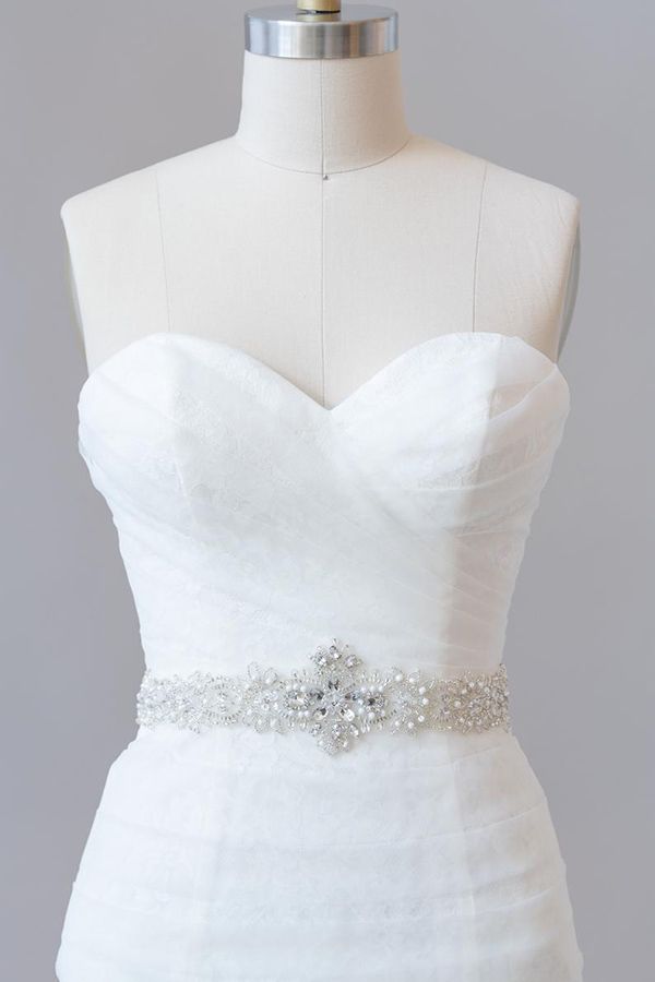 Elegant Long Mermaid Ruffle Sweetheart Lace Tulle Wedding Dress