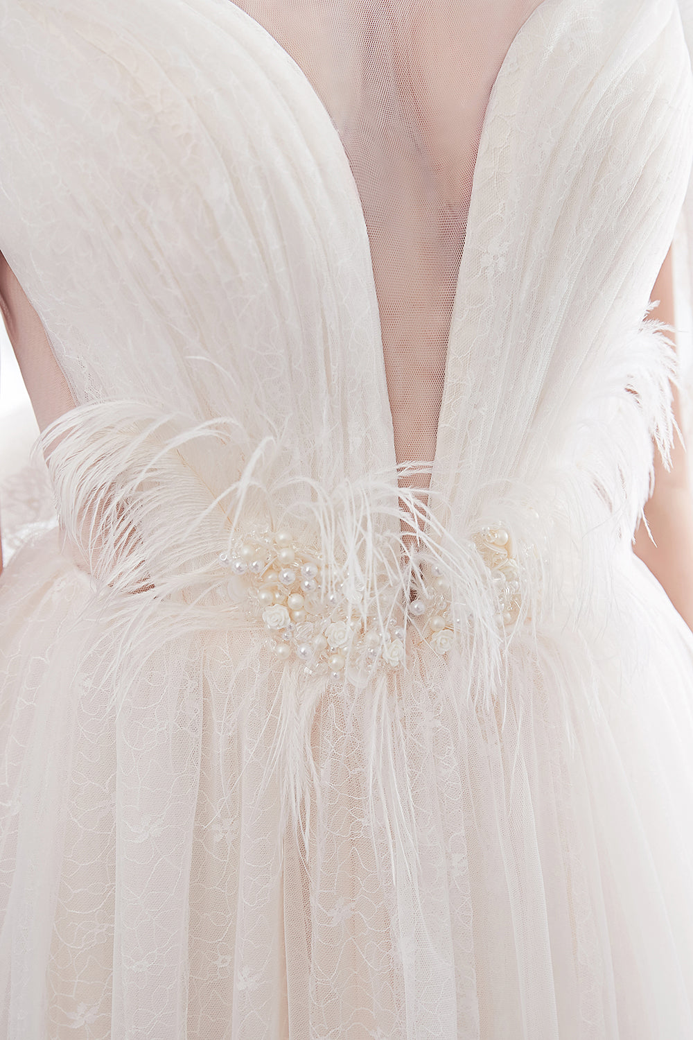 Elegant Long Lace A-line Tulle Sleeveless Floor Length Wedding Dresses