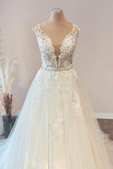 Long Sweetheart Floral Lace Floor Length A-Line Tulle Ruffles Wedding Dress