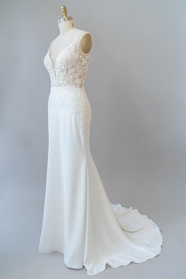 Elegant Long Sweetheart Lace Floor Length Mermaid Wedding Dress
