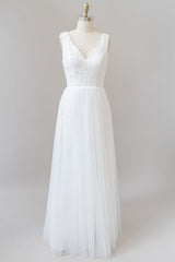 White Long A-line Straps V-neck Chiffon Open Back Wedding Dresses