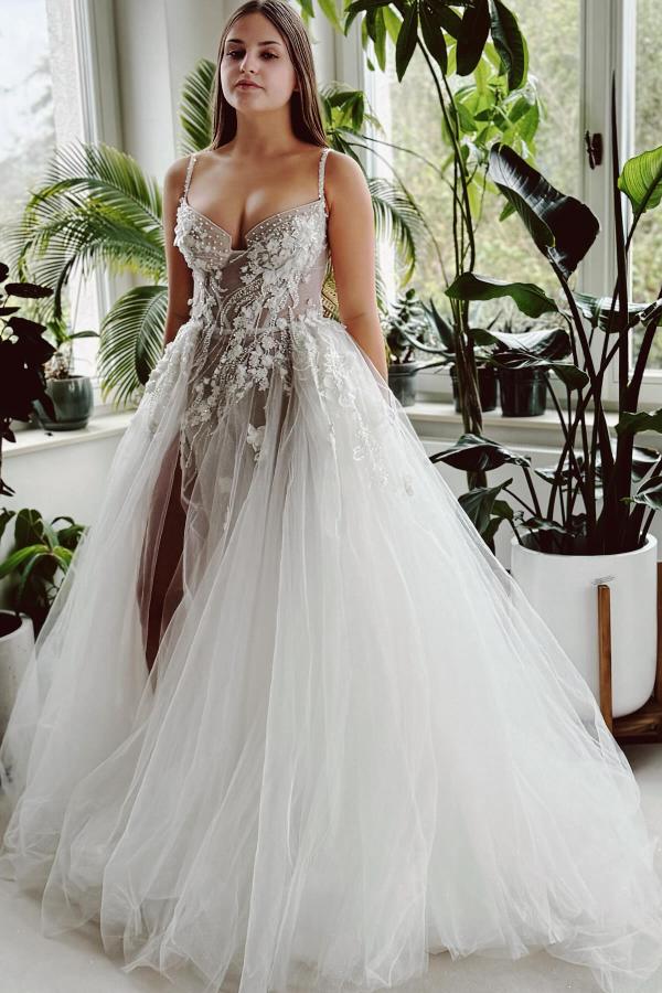 Long Spaghetti Straps V Neck Tulle A Line Wedding Dress with Appliques Lace