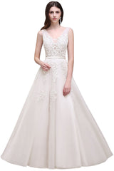 Fabulous Long V-neck Tulle Lace A-line Evening Dress