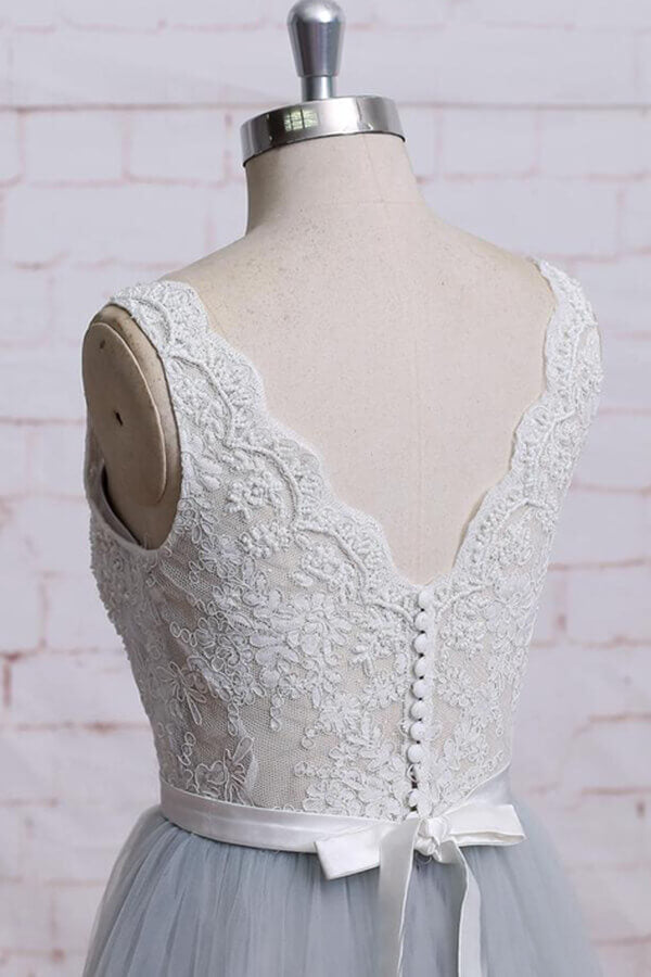 Elegant Long V-neck Lace Tulle A-line Wedding Dress