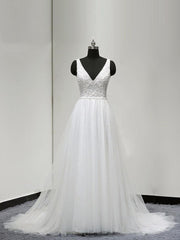 Glamorous Long V-Neck A-Line Tulle Lace Wedding Dresses