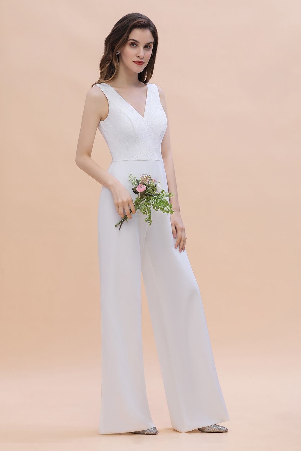 Chic White Deep V-neck Bridesmaid Dress Backless Floor Length Jumpsuit