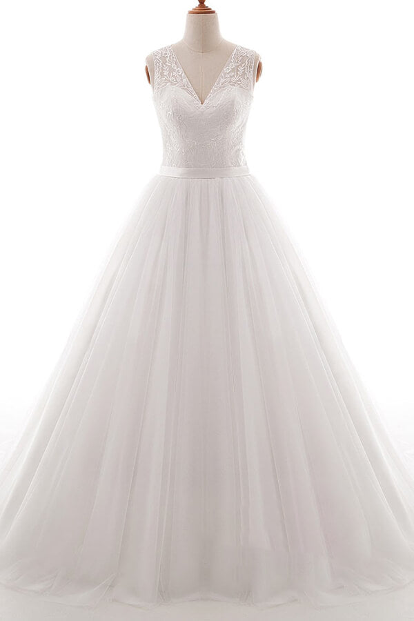 Gorgeous Long V-neck Lace Tulle A-line Wedding Dress