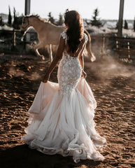 Elegant Long Mermaid Sweetheart Tulle Lace Backless Wedding Dress