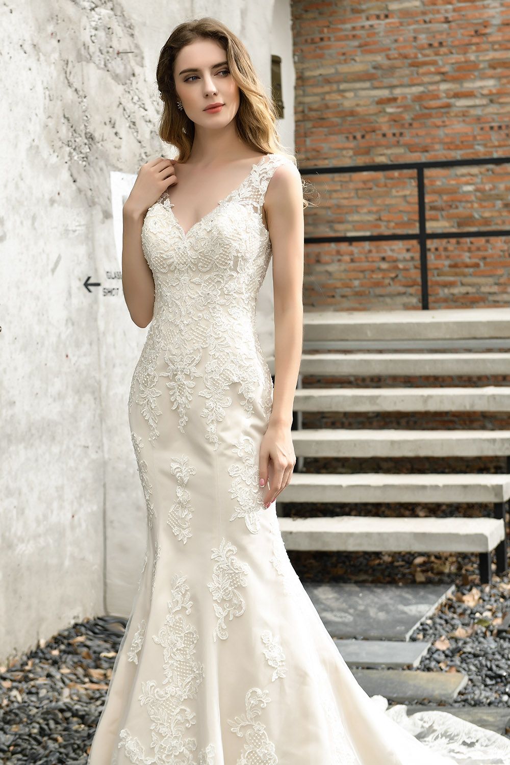 Long Mermaid V-neck Straps Lace Backless Floor Length Wedding Dresses