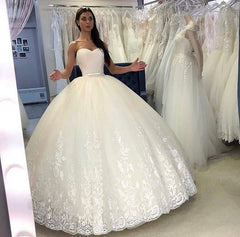 Simple Long Sweetheart Backless Appliques Lace Tulle Floor Length Ball Gown Wedding Dress