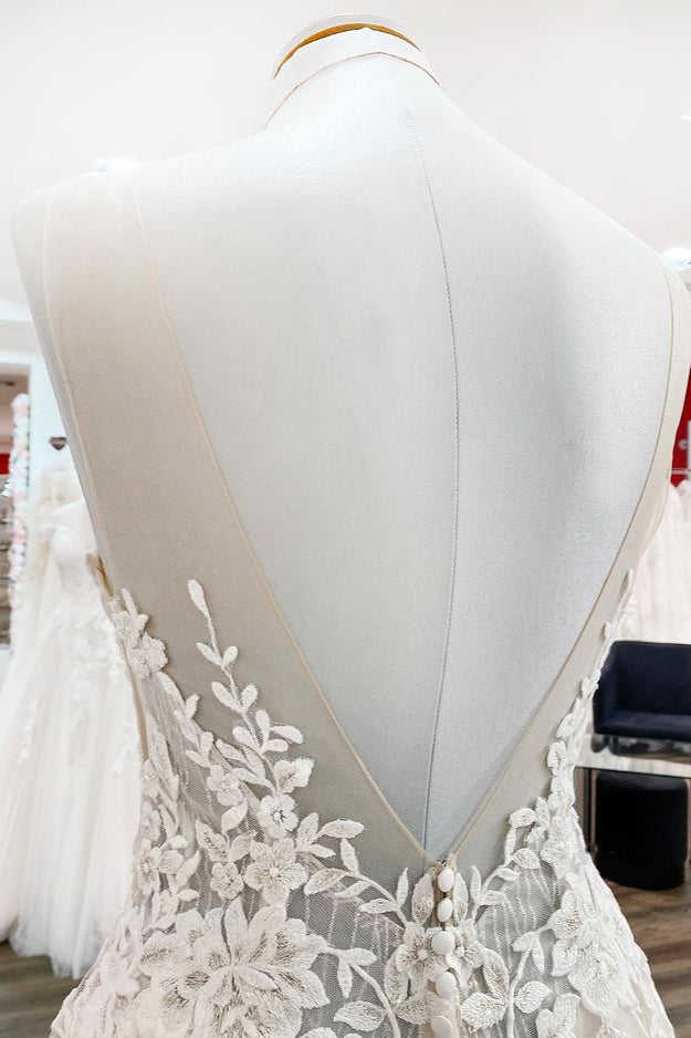 Long A-line Sweetheart Tulle Breath-taking Detailed Appliques Ruffles Open Back Wedding Dress