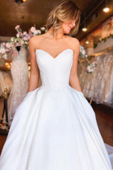 Elegant Long A-line Open Back Strapless Sweetheart Floor Length Wedding Dress