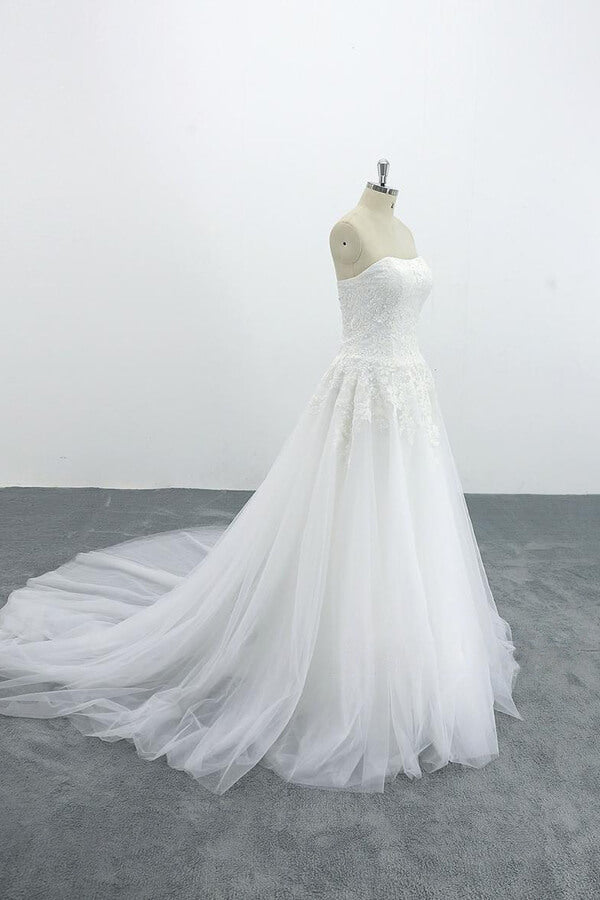 Long A-line Strapless Appliques Lace Tulle Wedding Dress