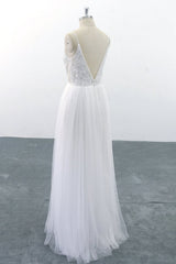 Elegant Long A-line V-neck Spaghetti Strap Tulle Lace Boho Weddding Dresses