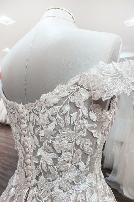 Gorgeous Long A-line Off the Shoulder Tulle Lace Ruffles Wedding Dress