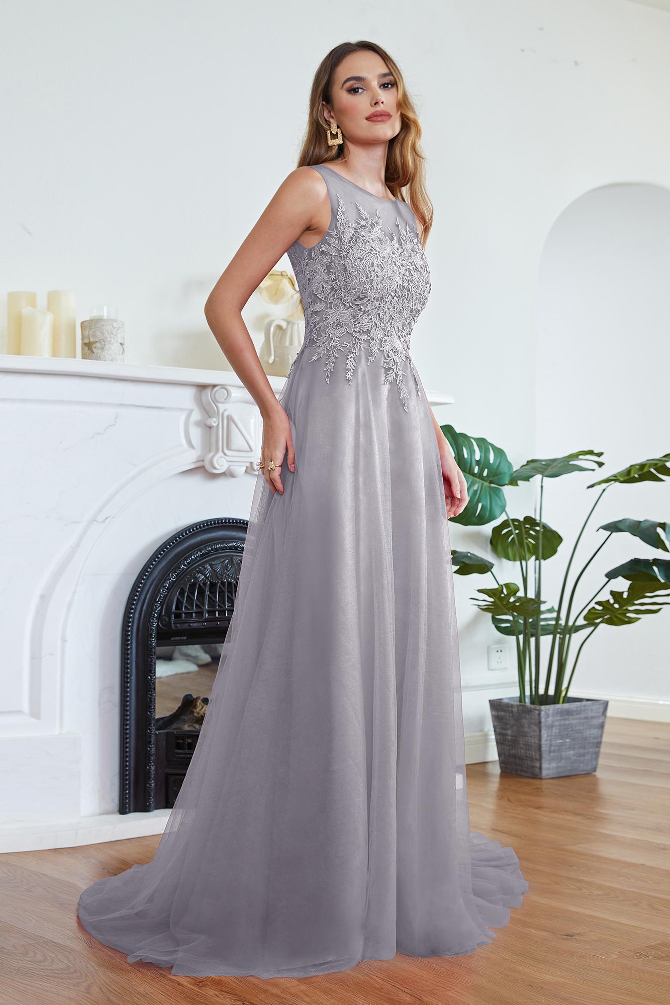 A-line Long Sleeveless Scoop Neck Tulle Lace Appliques Formal Evening Dress
