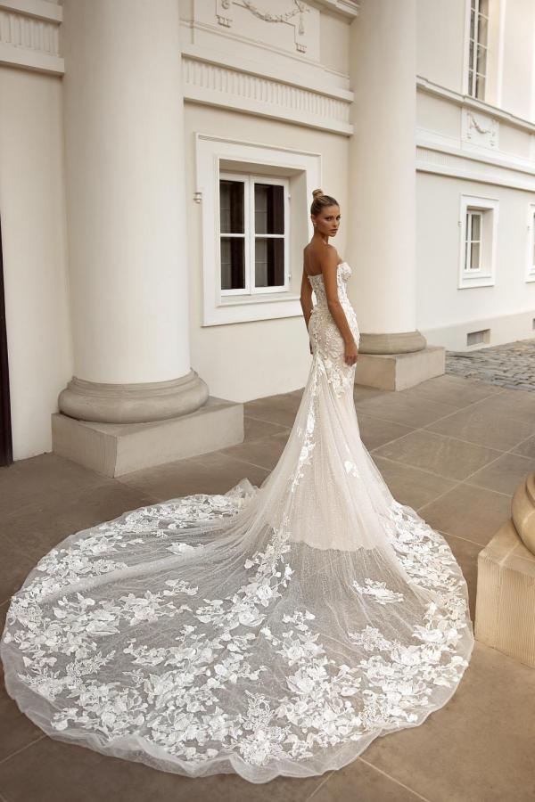 Elegant Long Mermaid Sweetheart Tulle Lace Wedding Dresses with Jacket