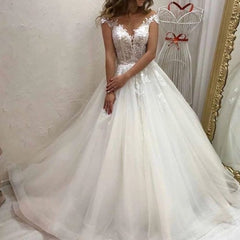 Long A-line Sweetheart Off the Shoulder Appliques Lace Tulle Train Wedding Dress