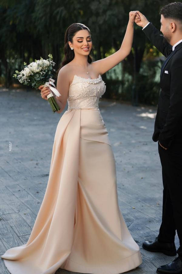 Long Sleeves Mermaid Strapless Satin Long Wedding Dresses with Beads