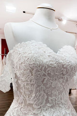 Modest Long A-line Off The Shoulder Tulle Lace Ruffles Princess Wedding Dress