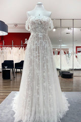 Gorgeous Long A-line Off the Shoulder Tulle Appliques Lace Ruffles Wedding Dress