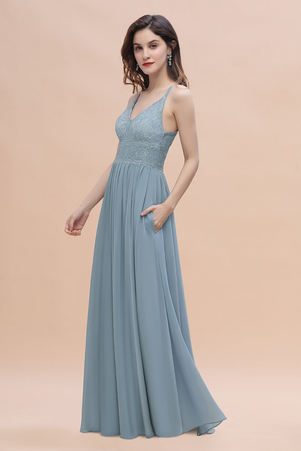 A-Line Ruched Bridesmaid Dress V-Neck Lace Chiffon Floor Length Evening Dress