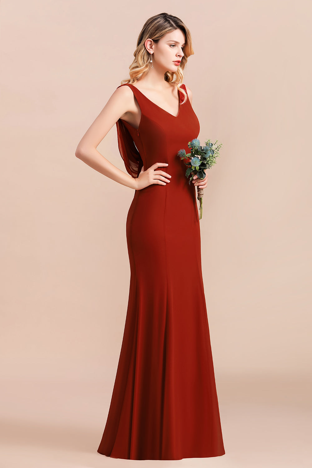 Burgundy V-neck A-Line Wedding Party Dress Wide Straps Chiffon Bridesmaid Dress With Cape