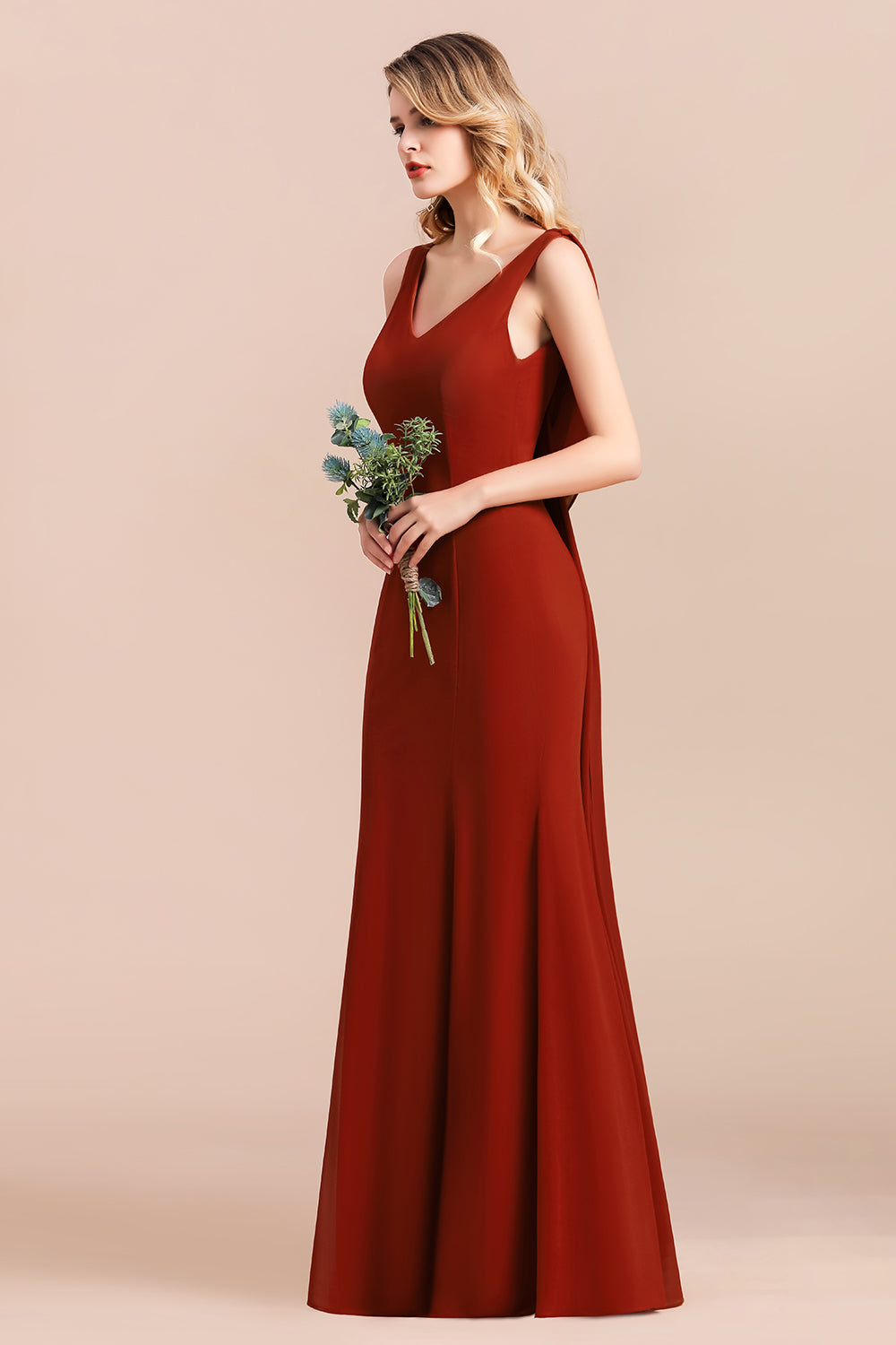 Burgundy V-neck A-Line Wedding Party Dress Wide Straps Chiffon Bridesmaid Dress With Cape