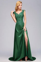 Dark Green A-line Lace Front-Slit Long Bridesmaid Dress
